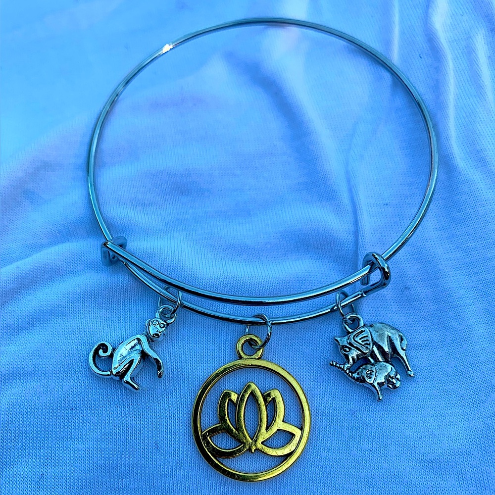 Brand New! Handmade! Adjustable Charm Bangle Bracelet!